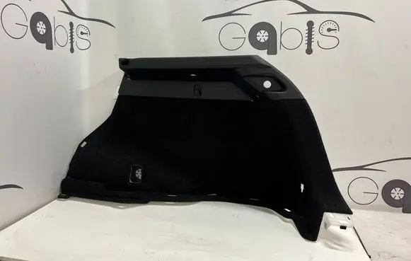 Trunk/boot lower side trim panel