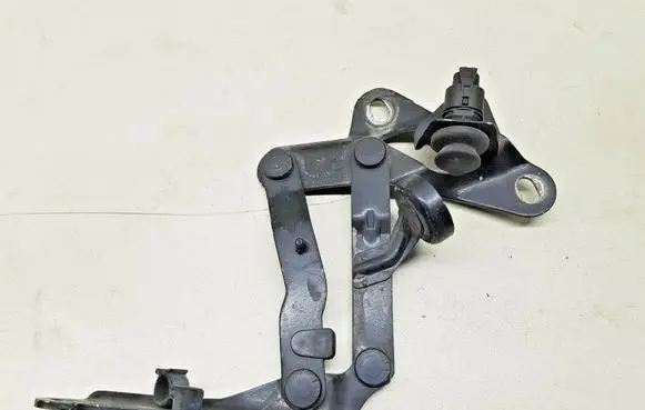 Ford Galaxy Tailgate/trunk/boot hinge 95VWA16801AJ