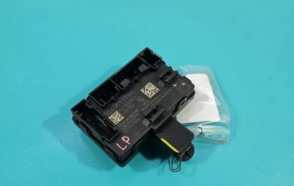Skoda Octavia Mk4 Central body control module 5Q4959393H IMPRK1564121