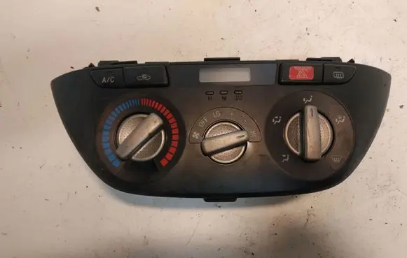 Toyota RAV 4 (XA20) Climate control unit 5590042150