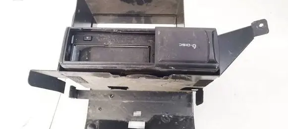 Audi A6 S6 C5 4B CD/DVD changer 