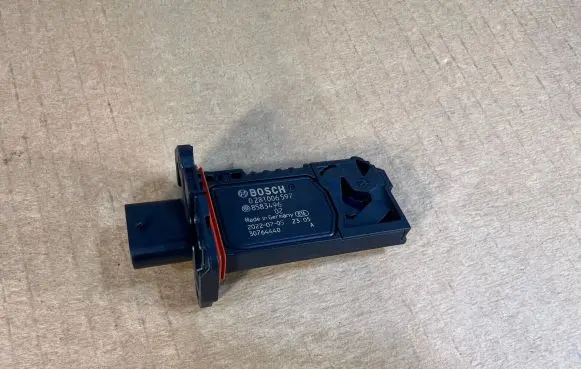 BMW X1 F48 F49 Intake air temperature sensor 13628583496