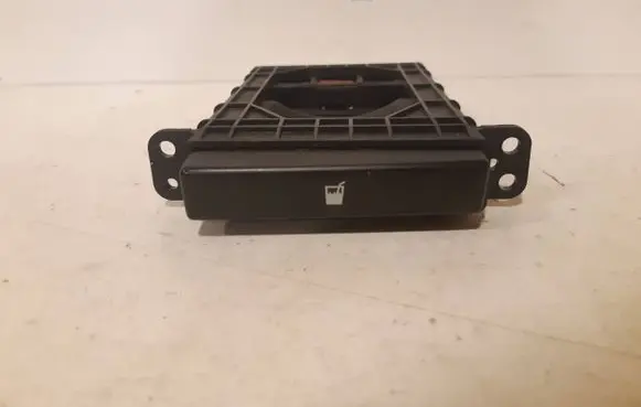 Toyota Avensis T250 Cup holder MT3509
