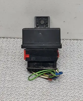Peugeot 308 Fuel injection pump control unit/module 240107