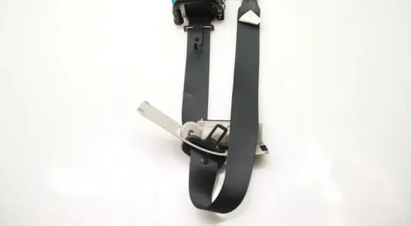 Mazda 6 Front seatbelt