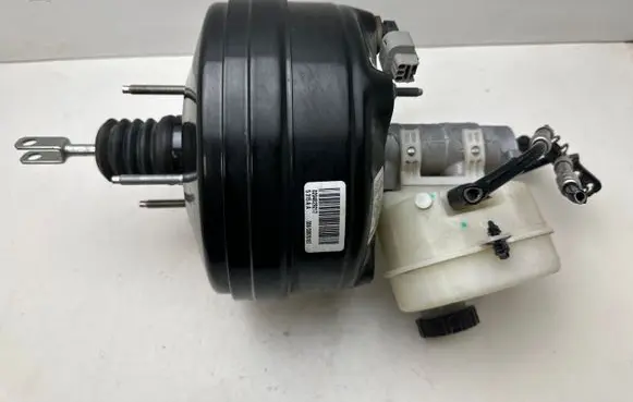 Ford Mustang VI Brake booster FR3C2B195BL