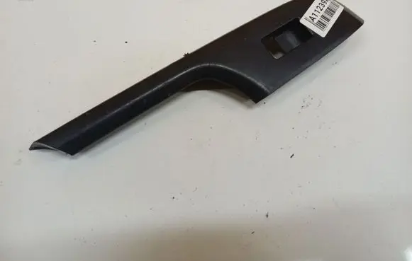 Honda Civic IX Front door window switch trim 