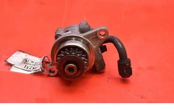 Nissan X-Trail T30 Power steering pump 8H800