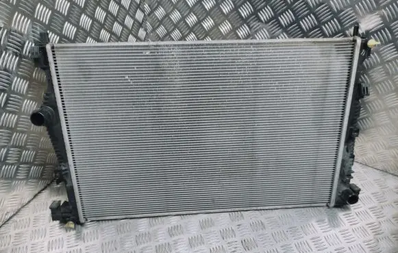 Jeep Cherokee Coolant radiator