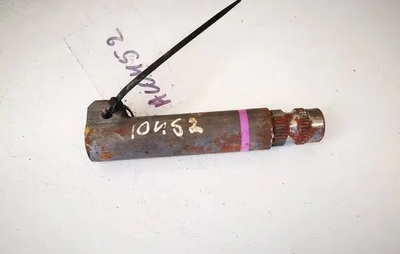 Toyota Avensis T270 Steering column universal joint 