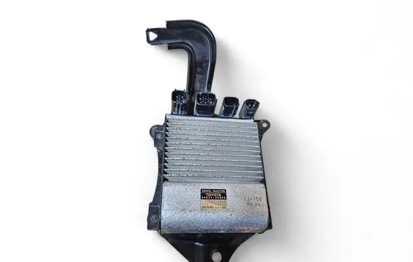 Toyota Avensis T270 Fuel injection control unit/module 8987120080 1310001565
