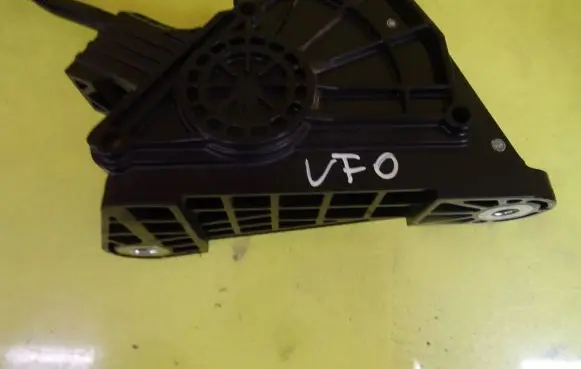 Honda Civic Accelerator throttle pedal JM08B