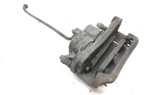 Nissan Navara D23 Front brake caliper