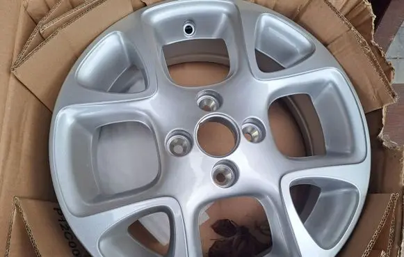 Renault Twingo II R16 alloy rim 