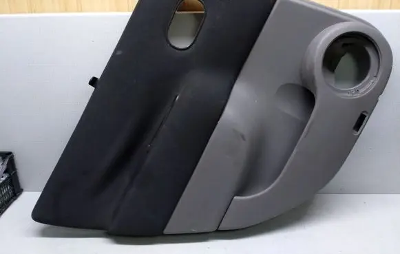 Renault Scenic II - Grand scenic II Rear door card panel trim 8200213381