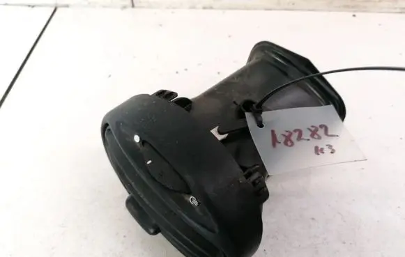 Ford Focus Dash center air vent grill 98AB19893BJW D1B1A