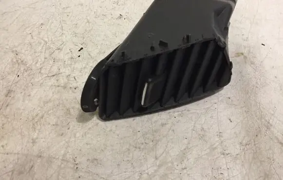 Opel Insignia A Dash center air vent grill 13282235