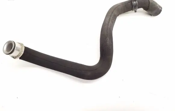 Mercedes-Benz S W221 Engine coolant pipe/hose A2215015584