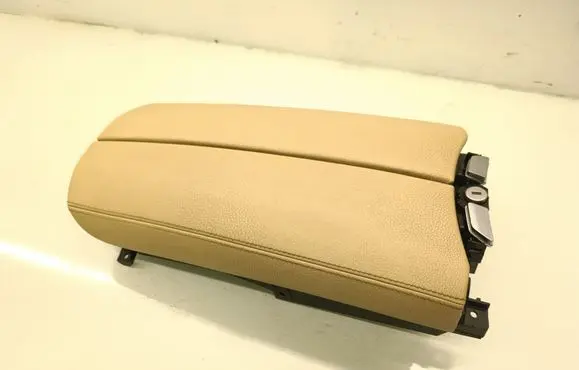 BMW 7 F01 F02 F03 F04 Armrest 81814004