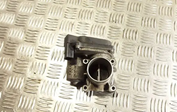 Volkswagen Polo V 6R Throttle valve 03D133062E A2C53060088