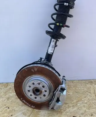 Volkswagen Golf III Front wheel hub spindle knuckle 