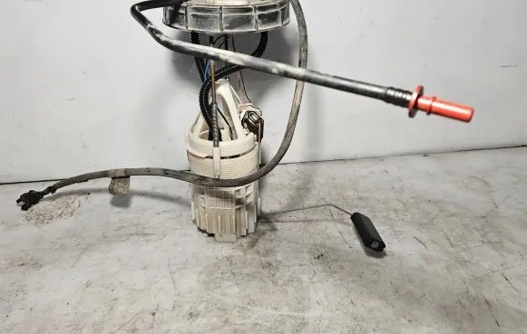 Opel Movano A In-tank fuel pump 8200096476B