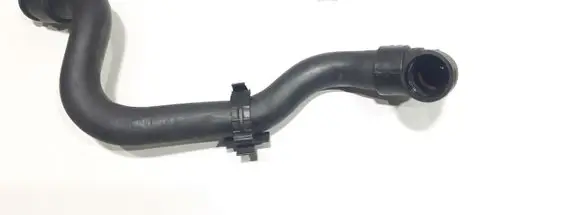 Peugeot 407 Engine coolant pipe/hose