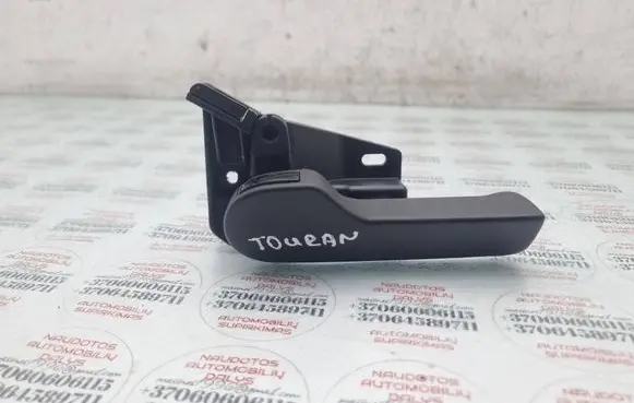 Volkswagen Touran I Engine bonnet (hood) release handle 1T1823633B 1J1823533C