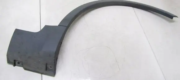 Ford Kuga I Front arch trim 