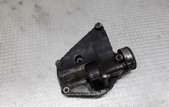 BMW 3 E46 A/C compressor mount bracket 64552247388