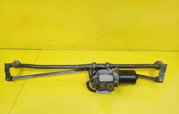 Front wiper linkage and motor