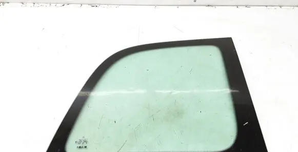 Mercedes-Benz Vaneo W414 Rear side window 43R00022