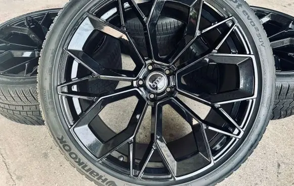 Audi Q8 R17 alloy rim 