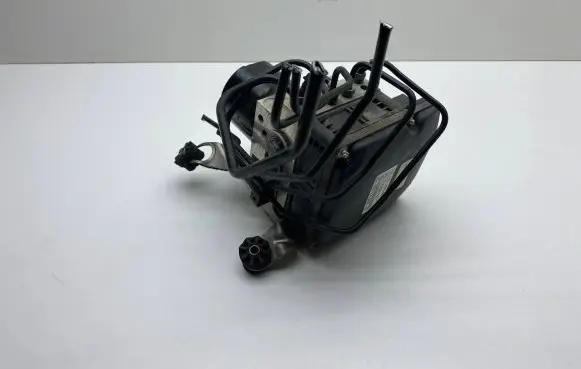 BMW 7 F01 F02 F03 F04 ABS Pump 6777698 6791099 6785441