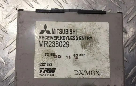 Mitsubishi Carisma Other control units/modules mr238029 72165