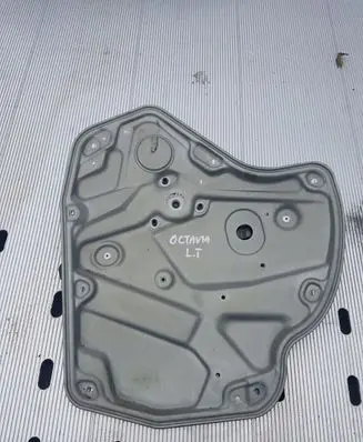 Skoda Octavia Mk2 (1Z) Rear window lifting mechanism without motor