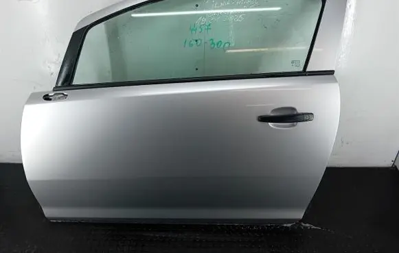 Opel Corsa D Front door Z157