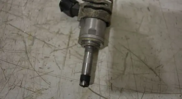 Toyota RAV 4 (XA50) Fuel injector 2325025010