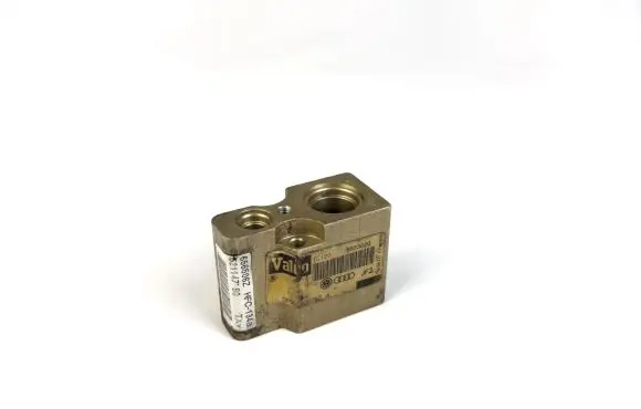 Air conditioning (A/C) expansion valve