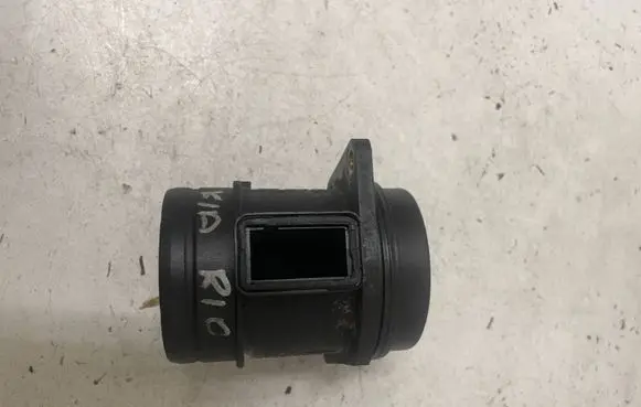 KIA Rio Mass air flow meter 281642A401