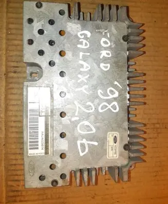 Ford Galaxy Aerial antenna amplifier 94AP18T806AA 94GP18B849A HAJA029974