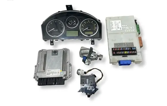 Land Rover Freelander 2 - LR2 Engine ECU kit and lock set 6G9112A650AD 0281013202