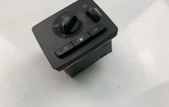 Volvo C30 Light switch 30739299