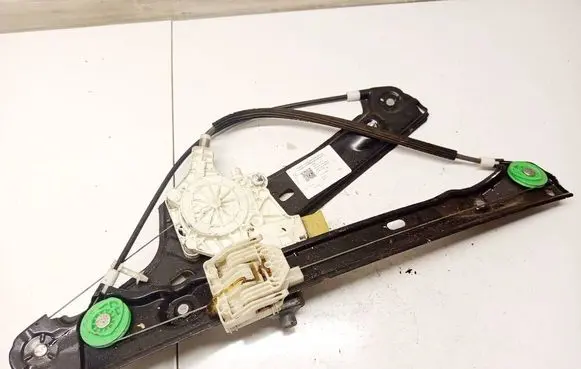 BMW 3 E90 E91 Sliding door window regulator with motor 7060265 7060265S