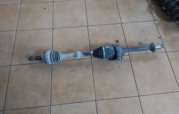 Lexus ES 250 - 300 - 330 Front driveshaft DV34R