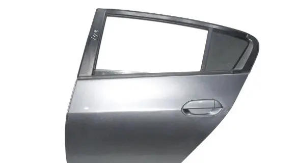 Honda Insight Rear door