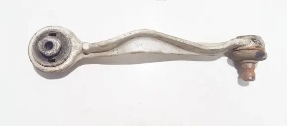 Volkswagen PASSAT B5 Front lower control arm/wishbone