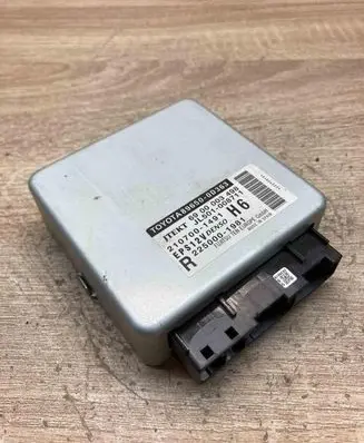Toyota Yaris Power steering control unit/module 896500D363 2250001981