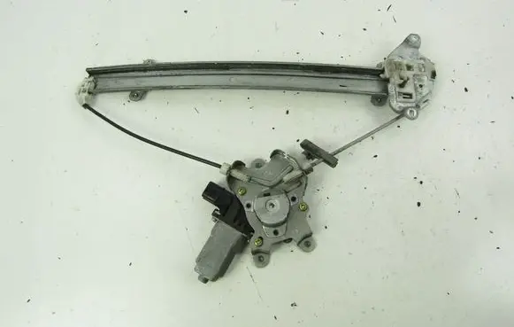 Mitsubishi Lancer Front door window regulator with motor 