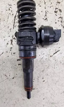 Ford Galaxy Fuel injector 038130073AK